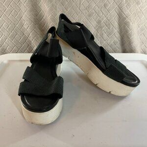 Franco Sarto Womens 9 Platform Sandal Shoes Black Leather Slip On Comfort